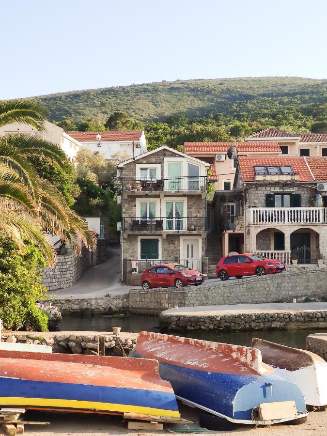 Studio Apartments Krasici Tivat Kültér fotó