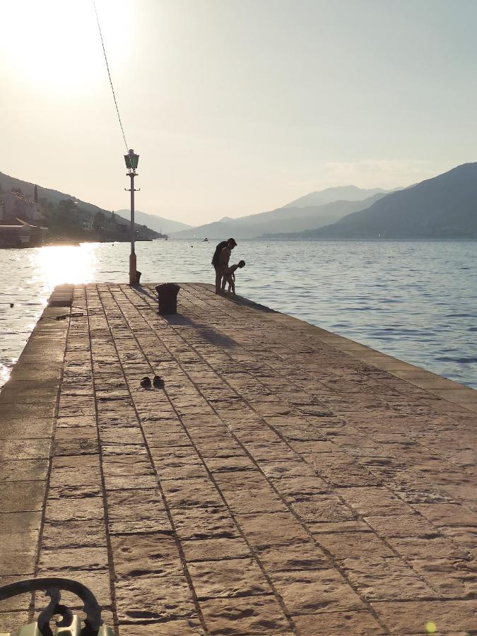 Studio Apartments Krasici Tivat Kültér fotó
